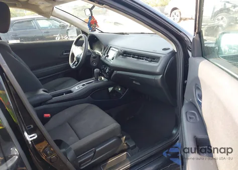 2021 Honda Hr-V Awd Lx from USA, damaged, VIN 3CZRU6H37MM743426